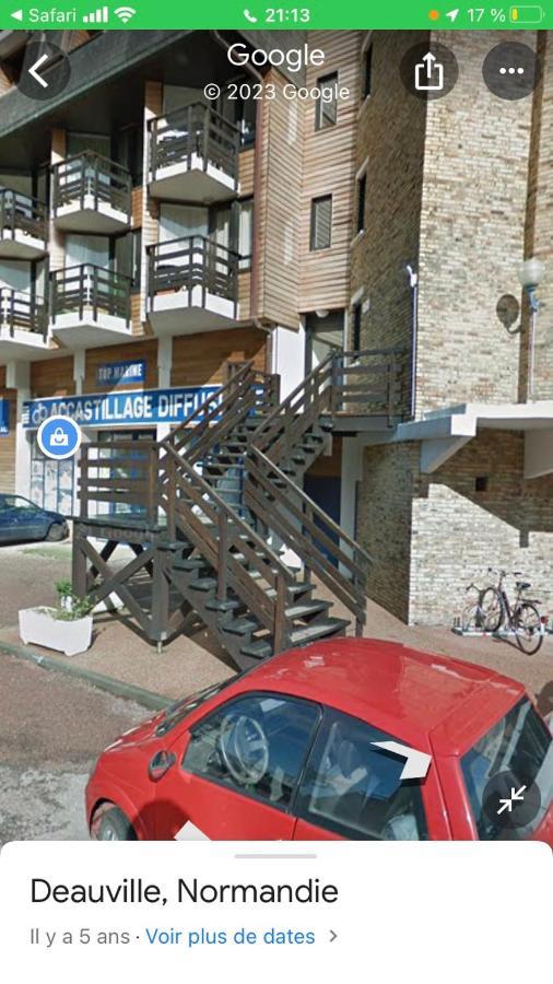 Les Marinas Port Довиль Экстерьер фото